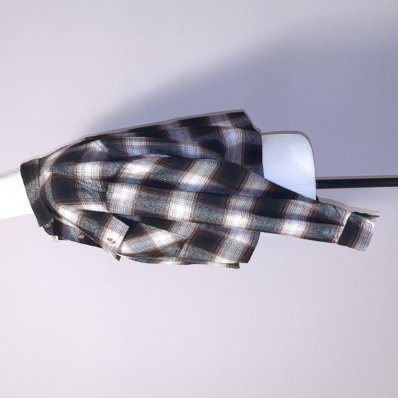 🎯FOREVER 21 BOXY CROPPED SHIRT - Picture 2 of 8